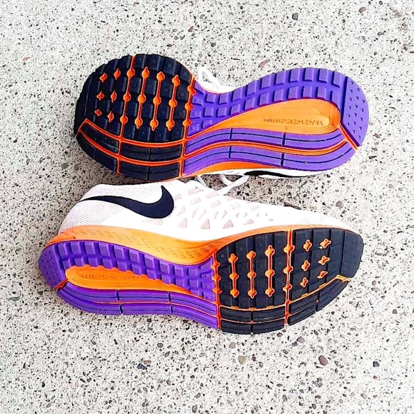 Nike Shoes - NWOT! NIKE Air Women's Zoom Pegasus 31 'White Bright Mango' size 5